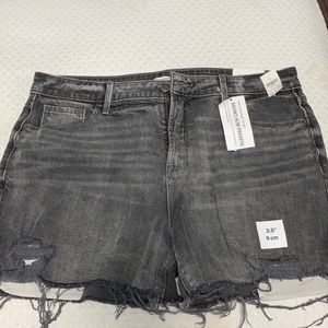 Women’s grey high rise, frayed edge jean shorts